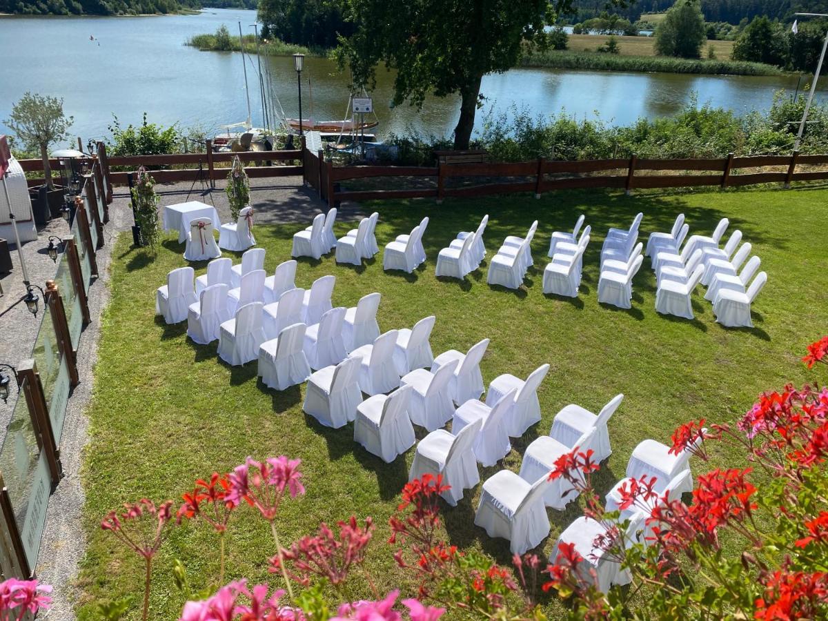 Riverdam Boutique Hotel Ilmenau Exteriör bild