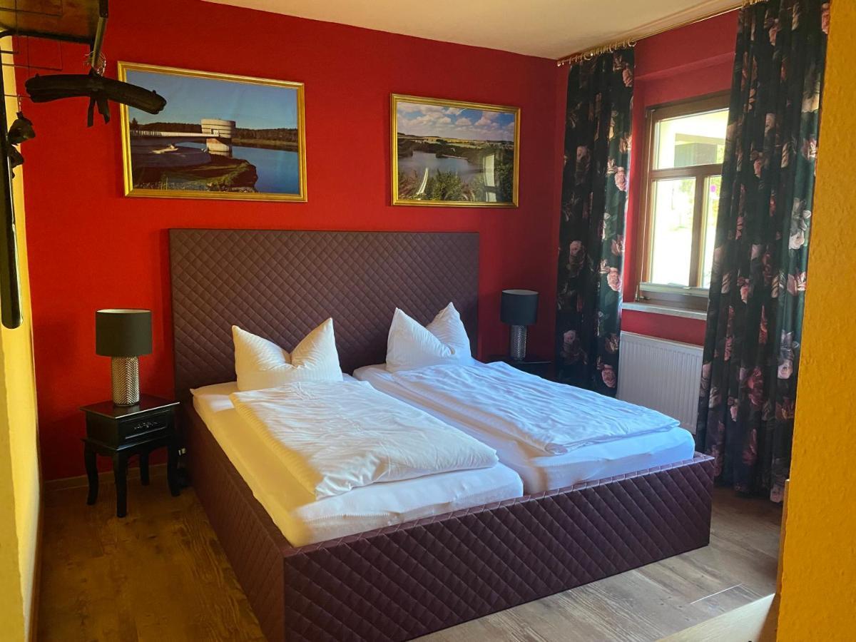 Riverdam Boutique Hotel Ilmenau Exteriör bild