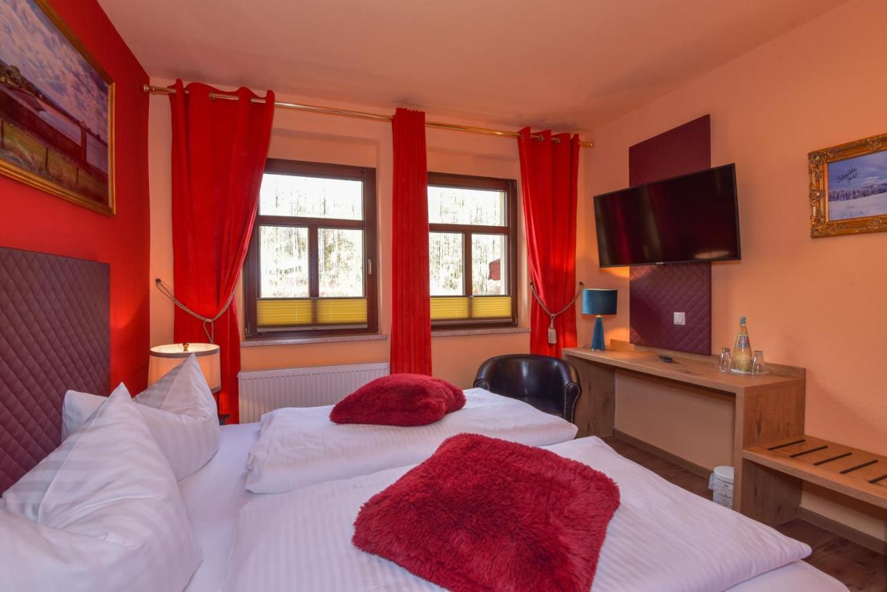 Riverdam Boutique Hotel Ilmenau Exteriör bild