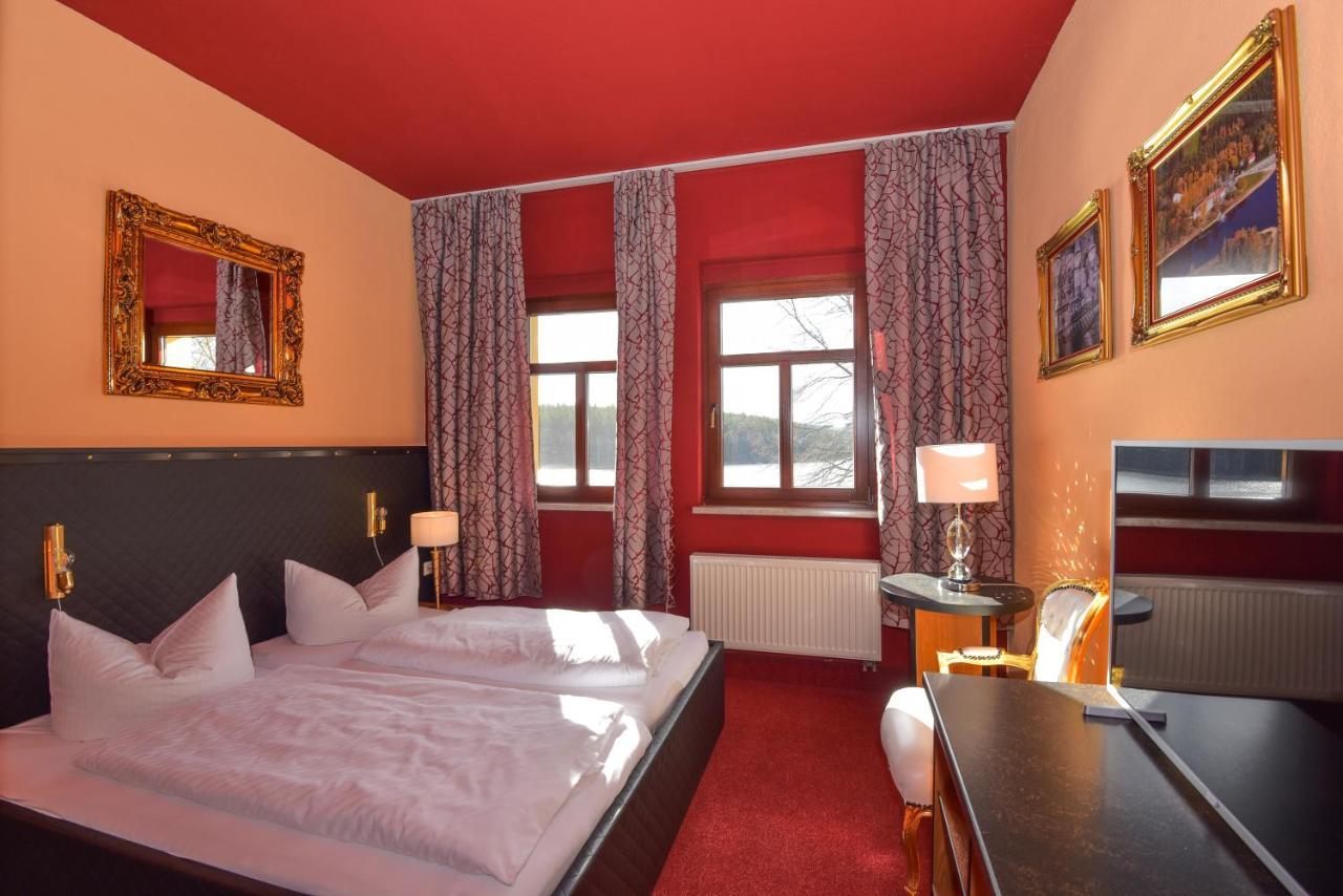 Riverdam Boutique Hotel Ilmenau Exteriör bild
