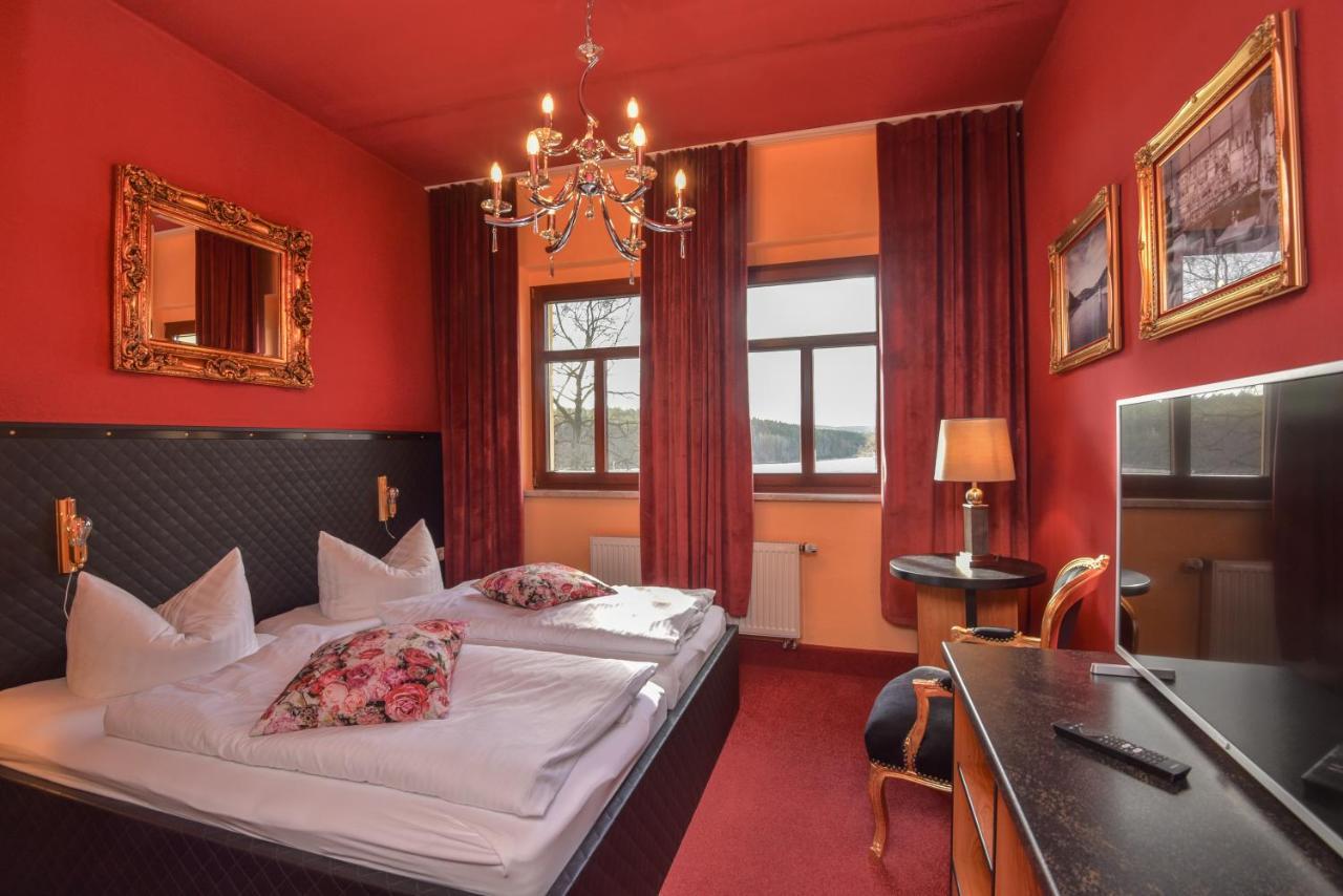 Riverdam Boutique Hotel Ilmenau Exteriör bild