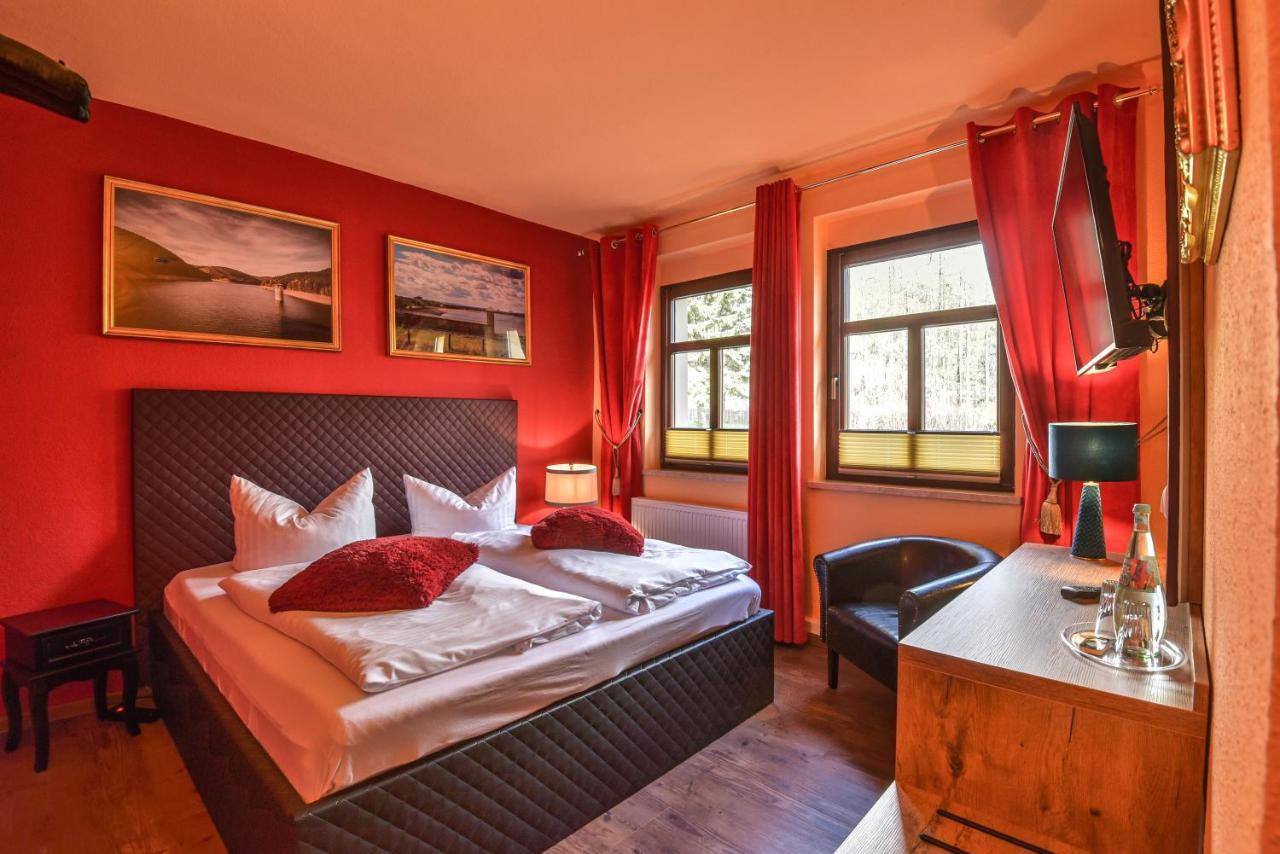 Riverdam Boutique Hotel Ilmenau Exteriör bild