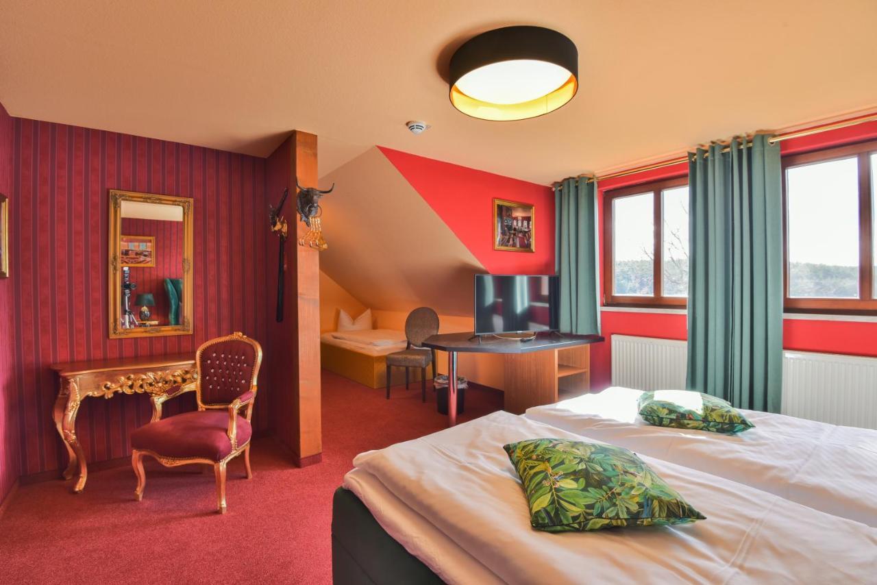 Riverdam Boutique Hotel Ilmenau Exteriör bild