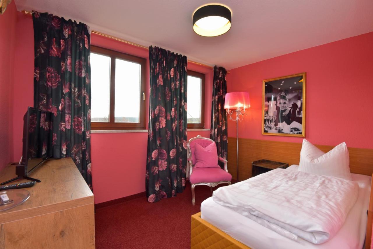 Riverdam Boutique Hotel Ilmenau Exteriör bild